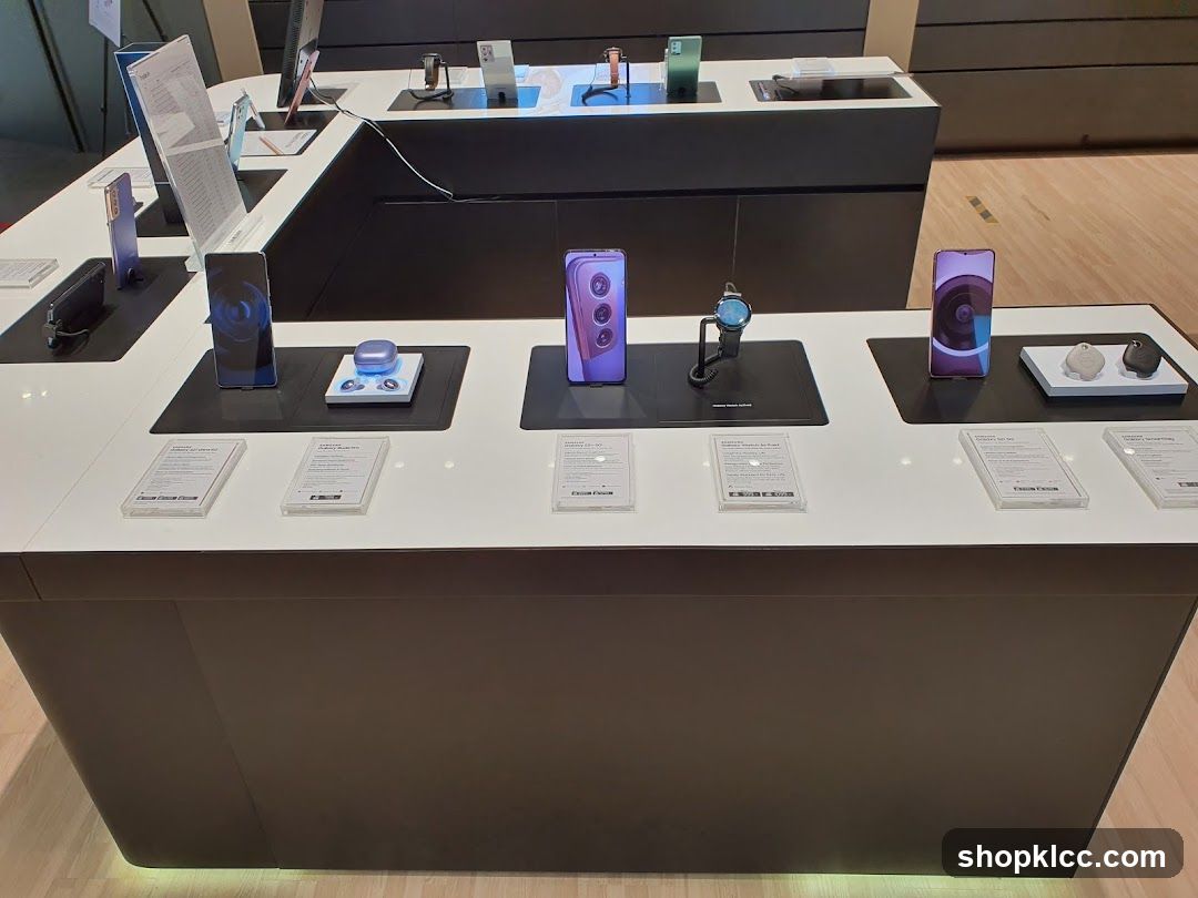 Electronic Device Display