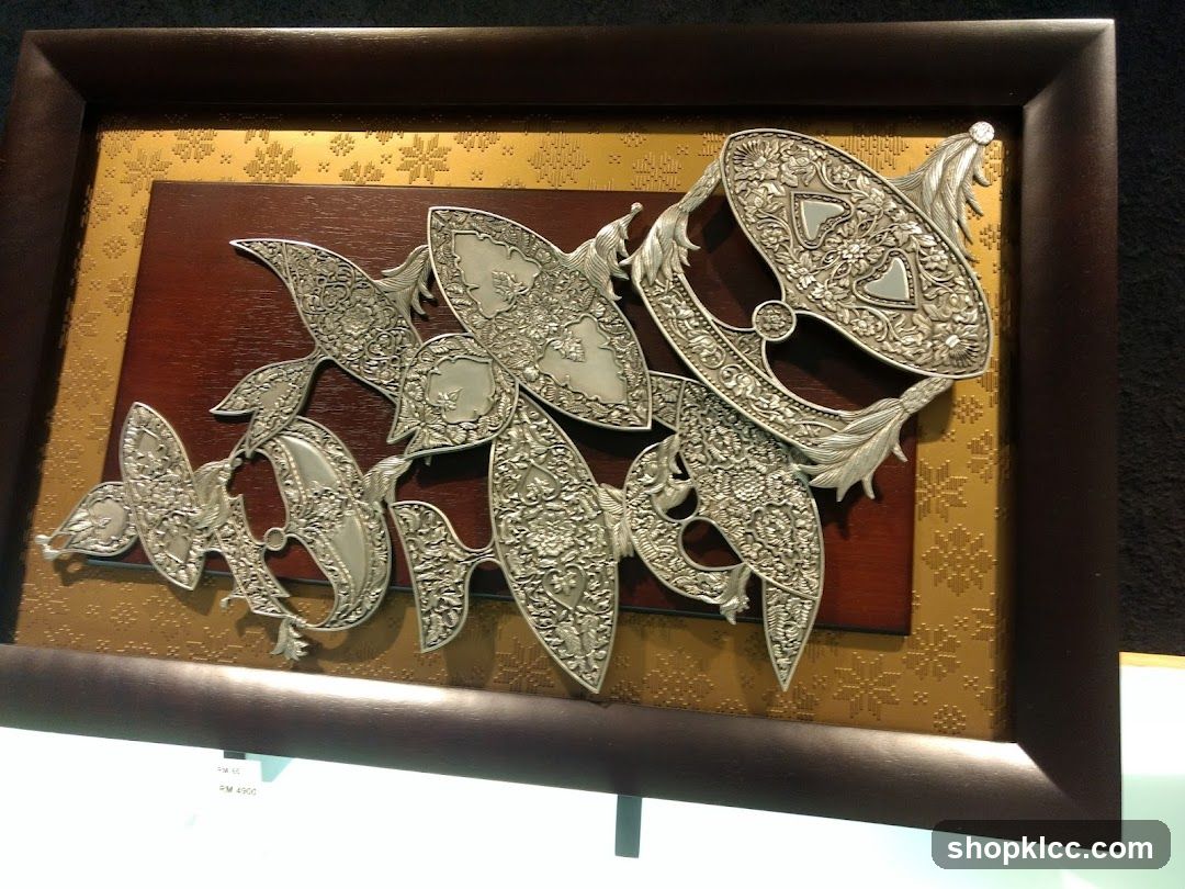 Silver Artwork Display