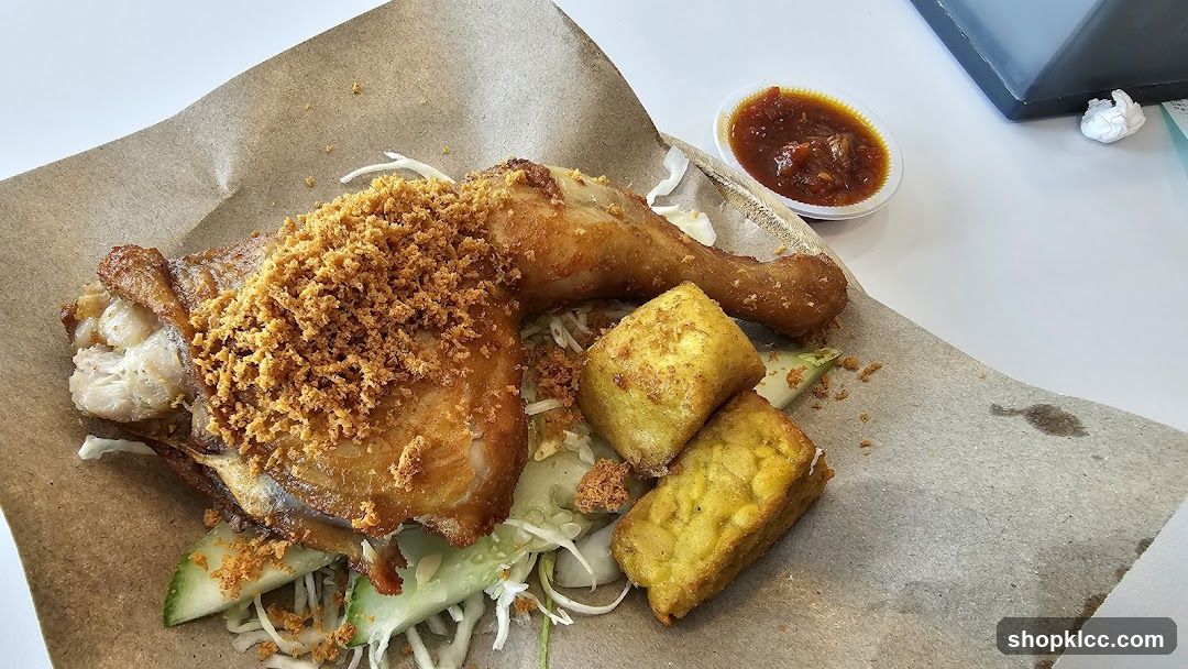 Fried Chicken with Tofu and Chili Sauce