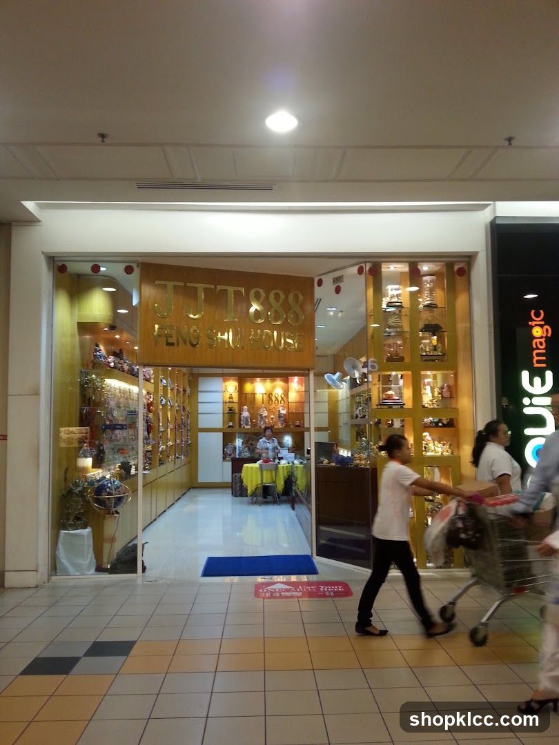 JTT888 Feng Shui House Storefront