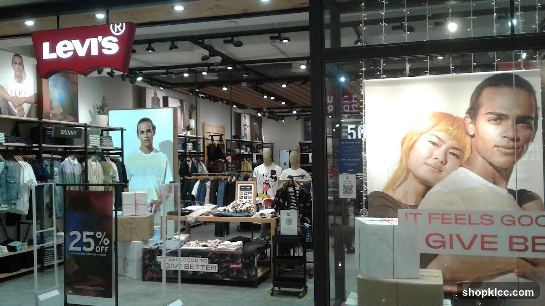 Levi's G105, Centre Court
