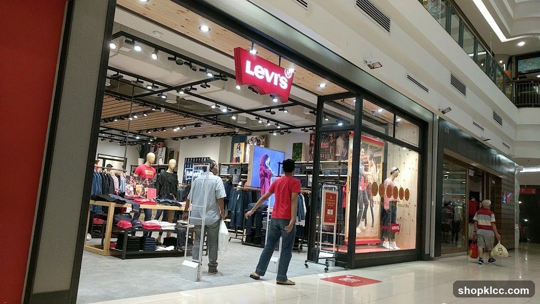 Levi's G105, Centre Court