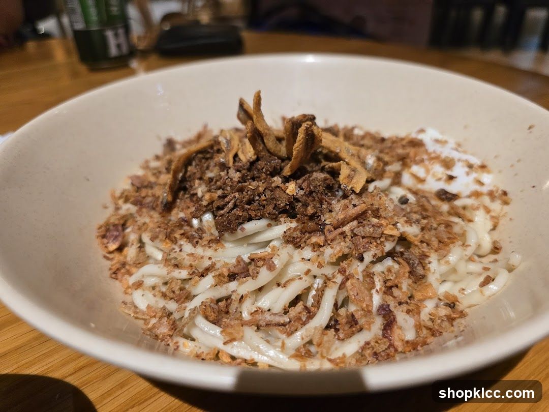 Noodles with Toppings