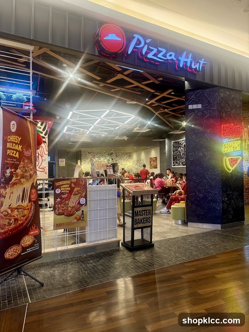 Pizza Hut Restaurant
