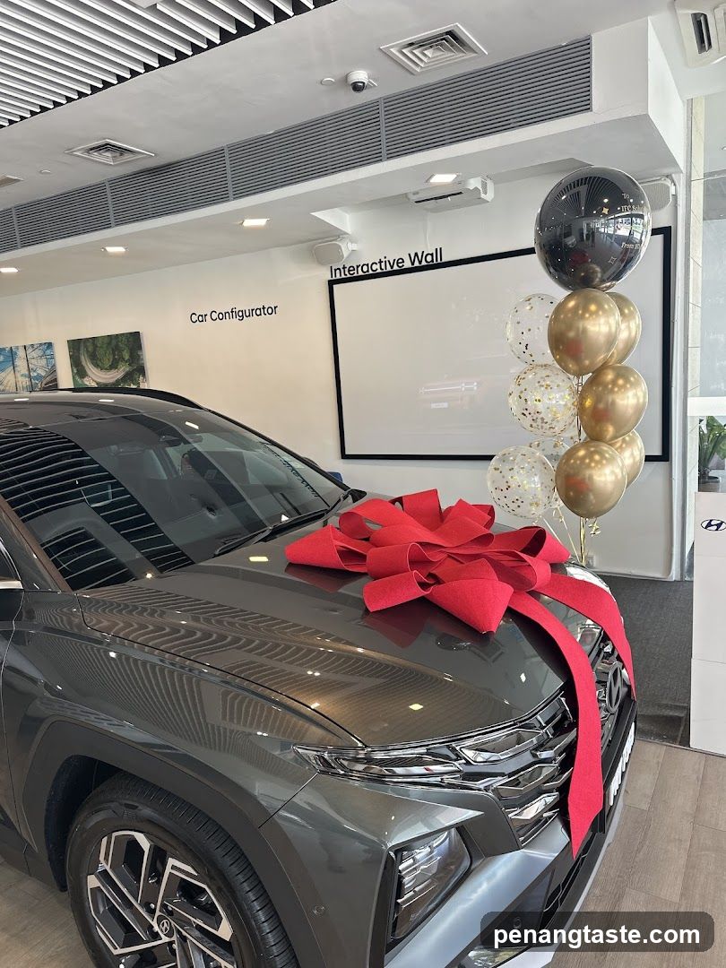 Car Dealership Display