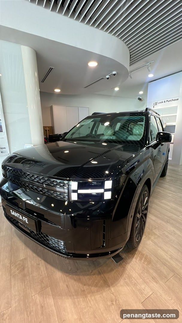 Black Hyundai Santa Fe on Display