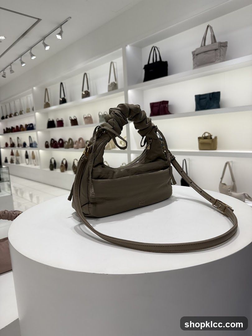 Handbag Display