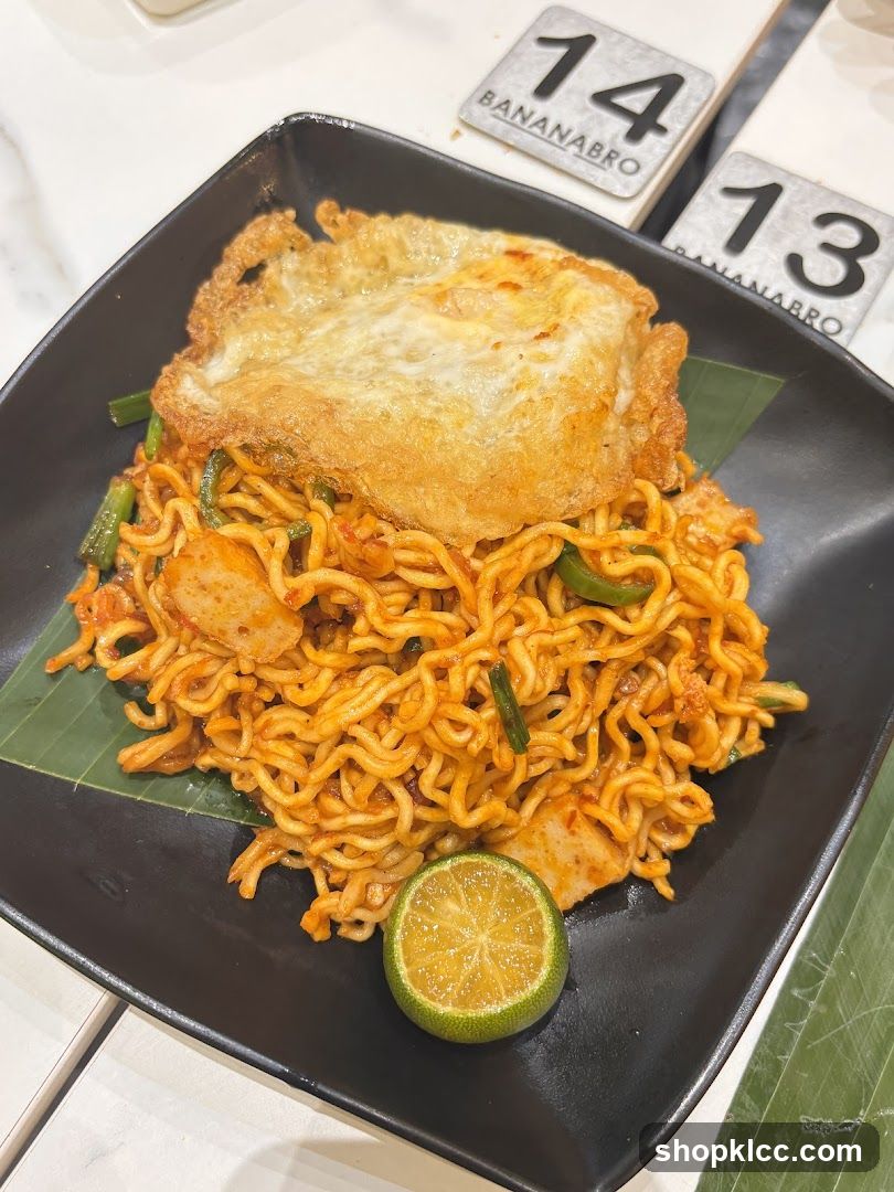 Noodles with Fried Egg