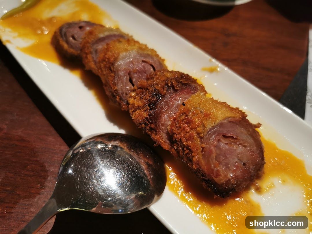 Crispy Roasted Meat Roll with Sauce