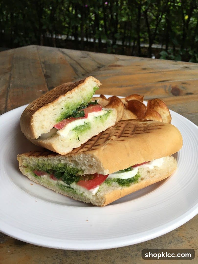Grilled Sandwich with Avocado and Tomato
