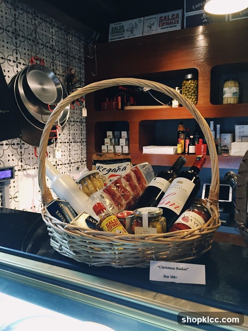 Christmas Basket Display