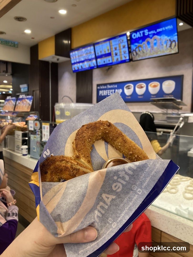 Pretzel with Dip