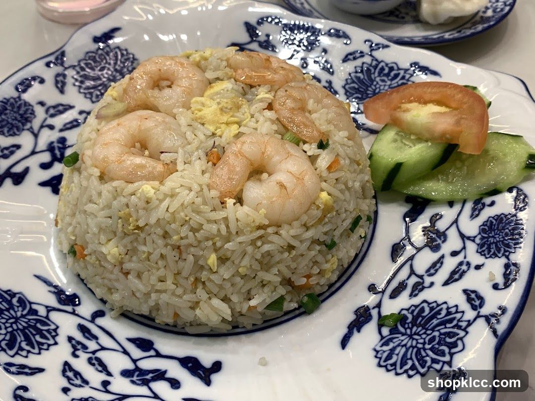 Shrimp Fried Rice with Sliced Vegetables