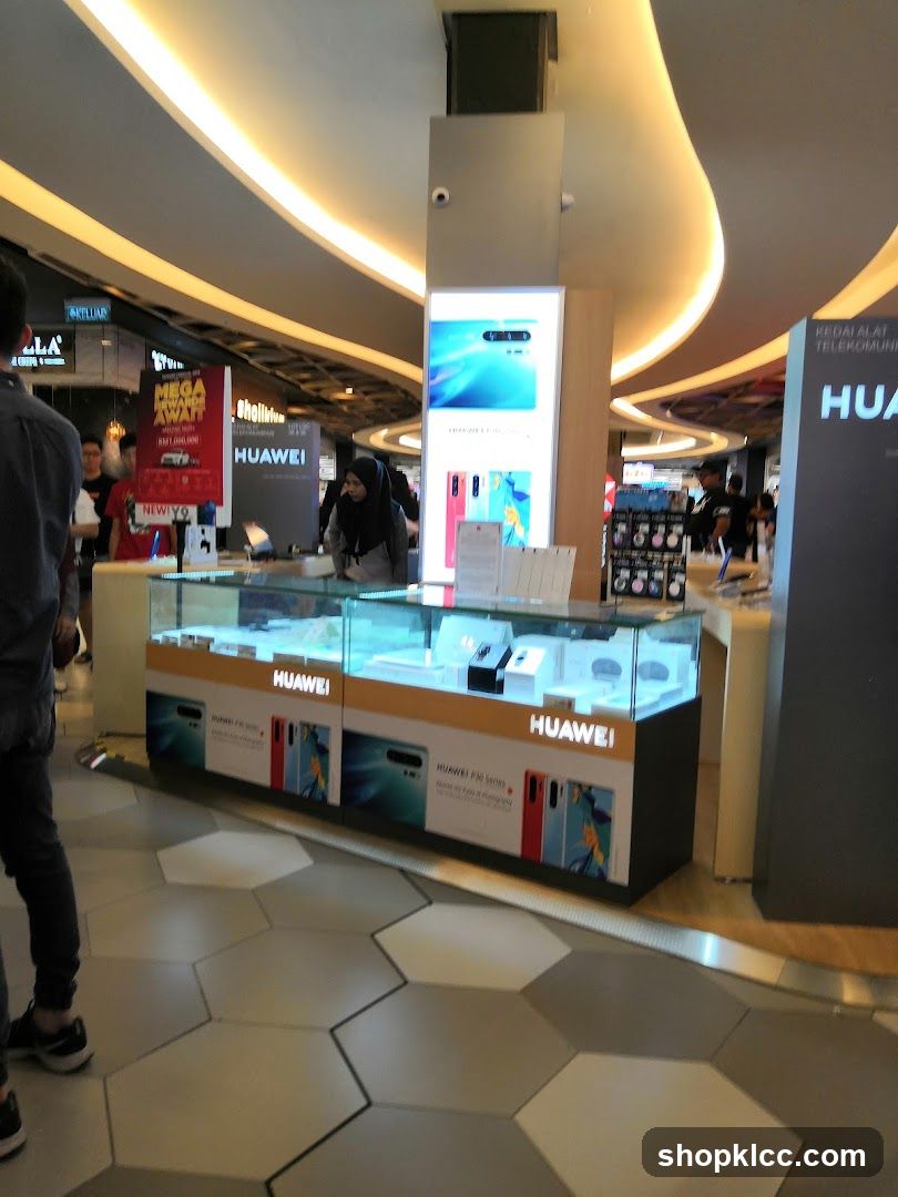 Huawei Store Display