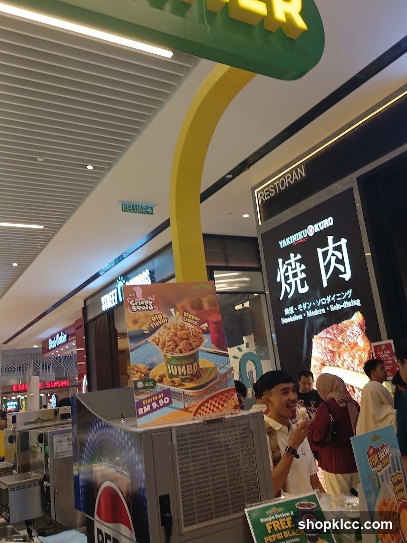 Food Court Display