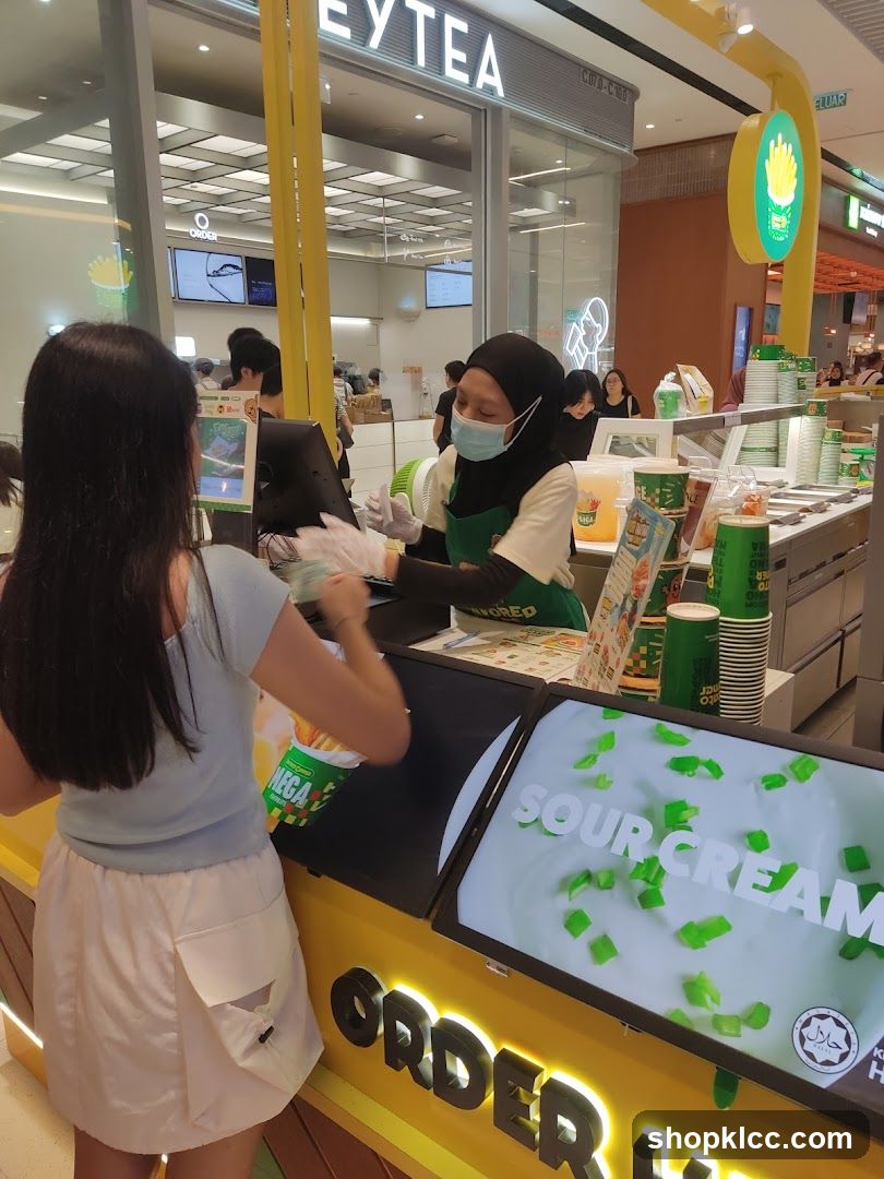 Ordering at a Food Stall