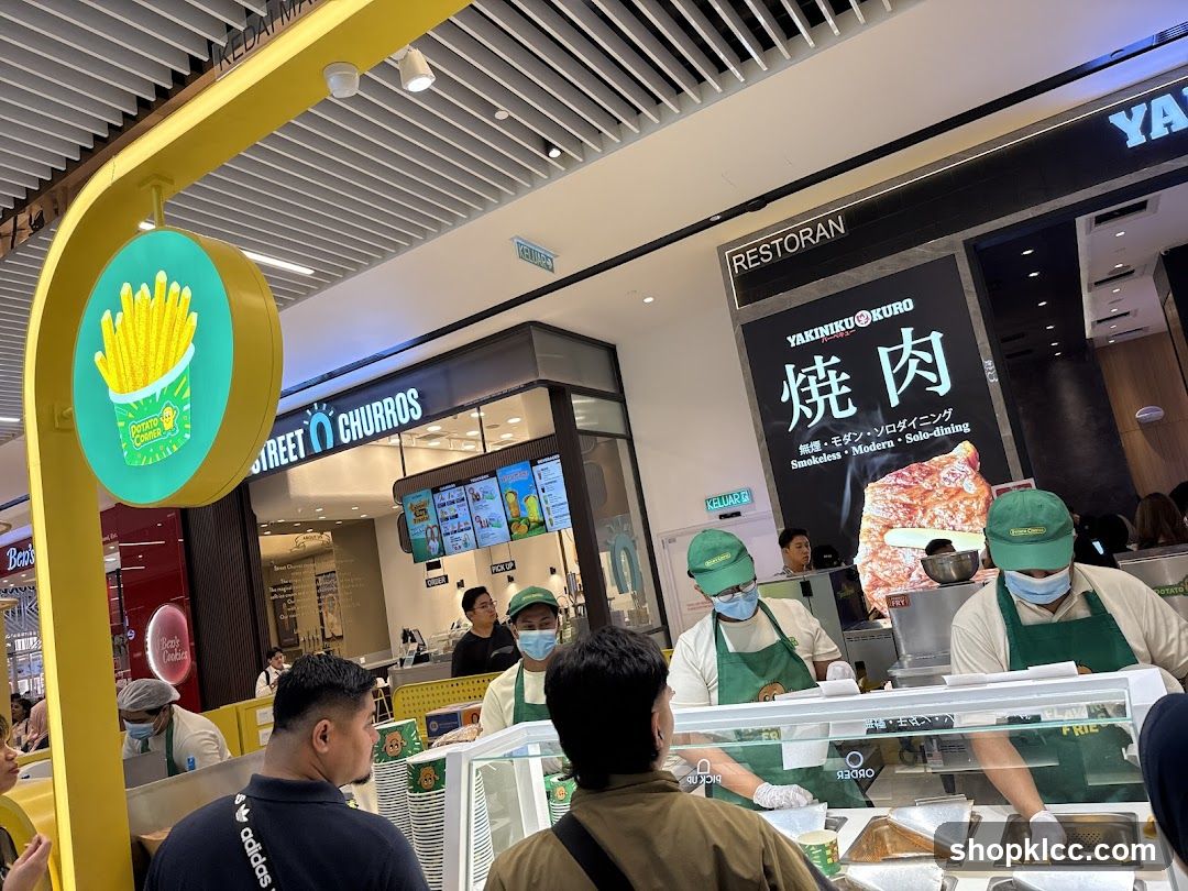 Food court stalls