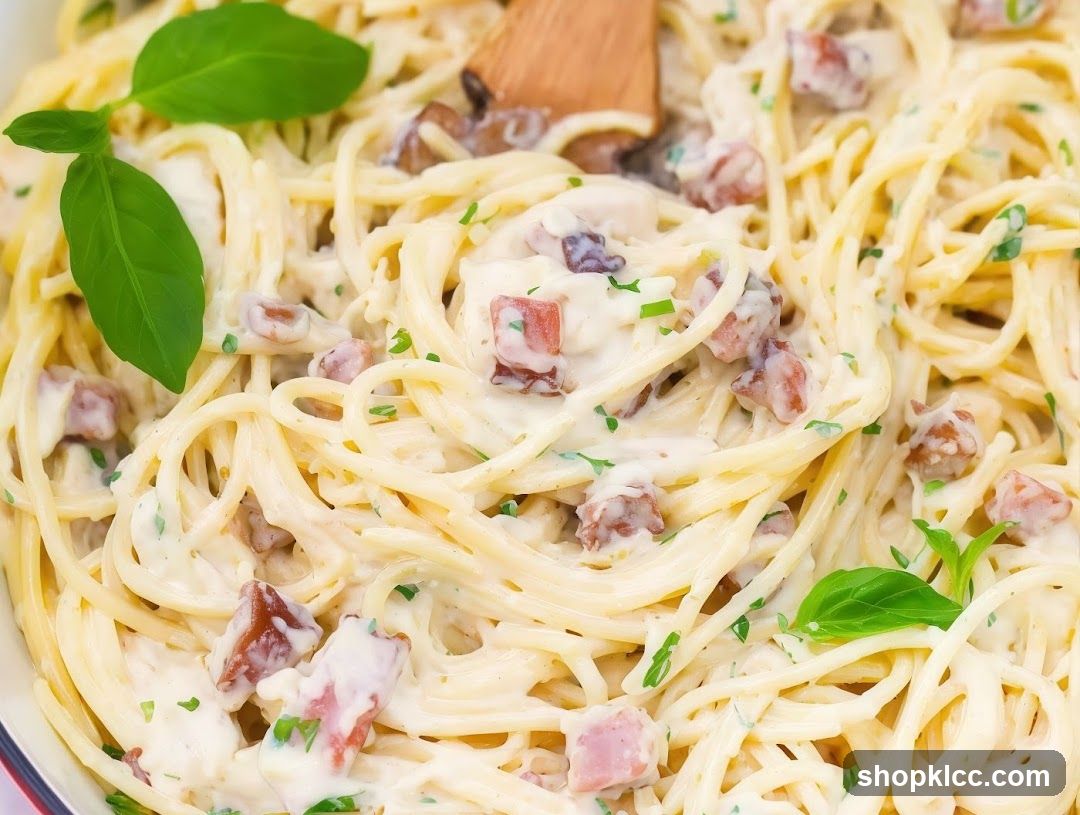 Creamy Pasta with Bacon and Basil