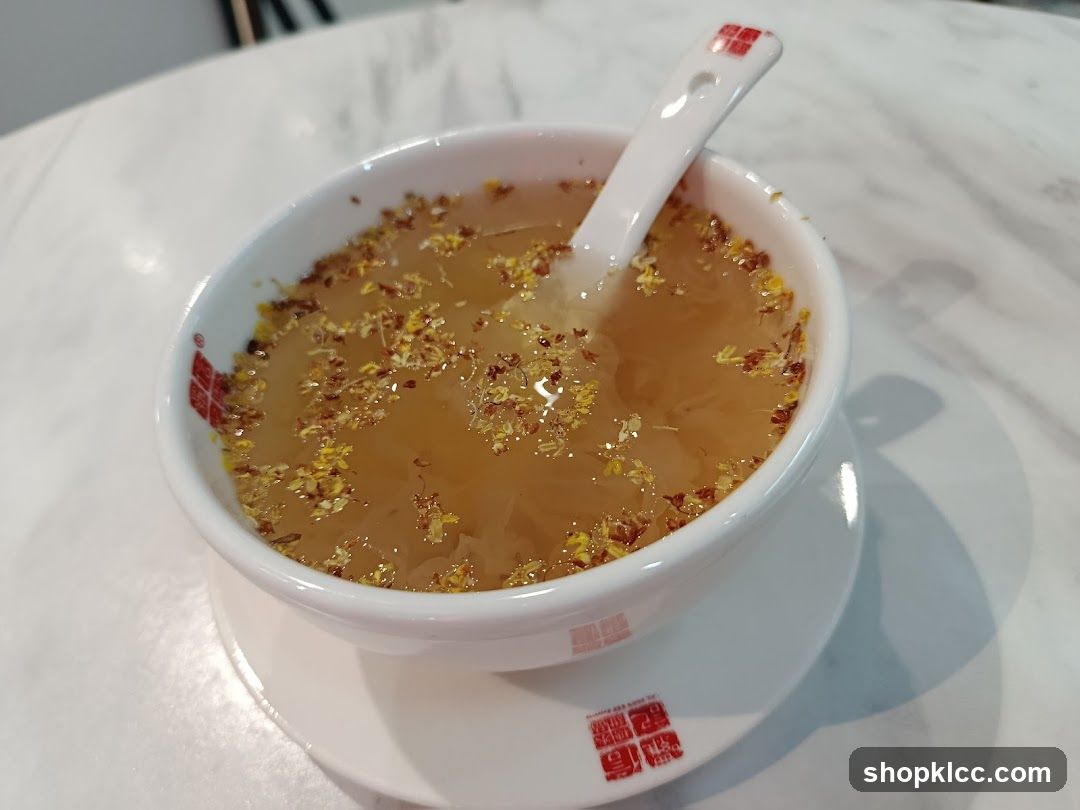 Bowl of Osmanthus Soup with Jelly