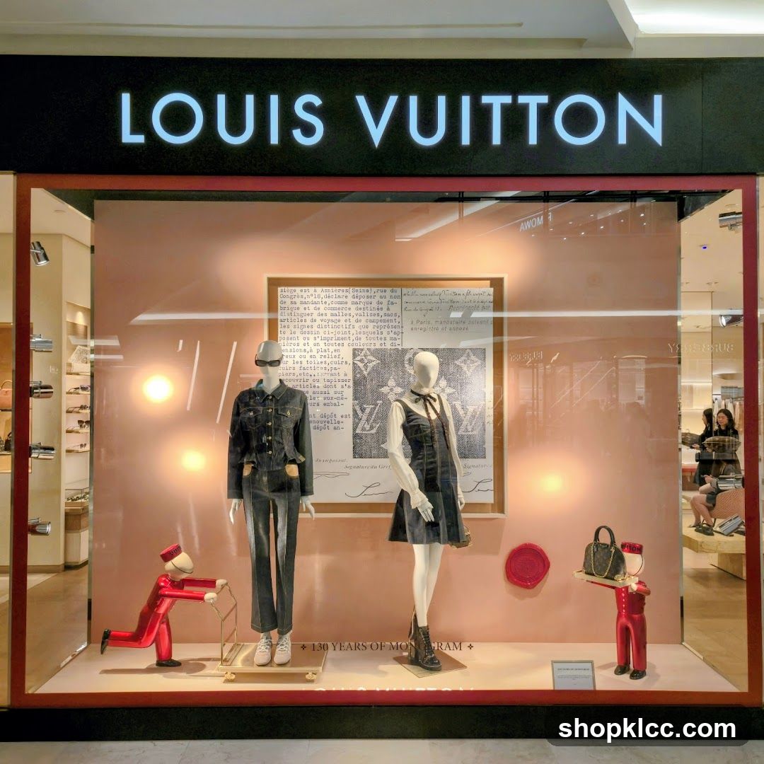 Louis Vuitton Storefront Display