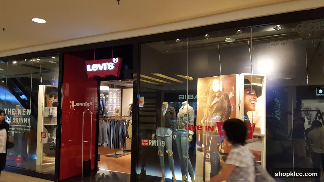 Levi's