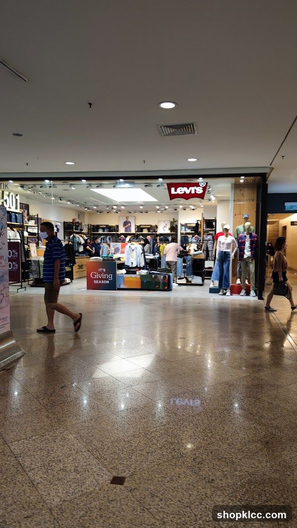 Levi's