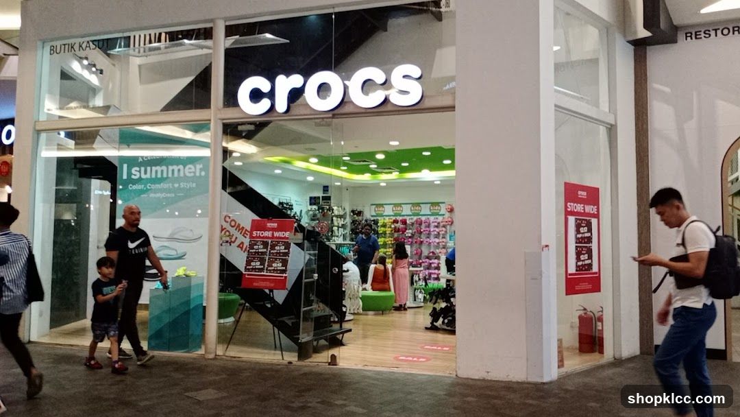 Crocs Storefront