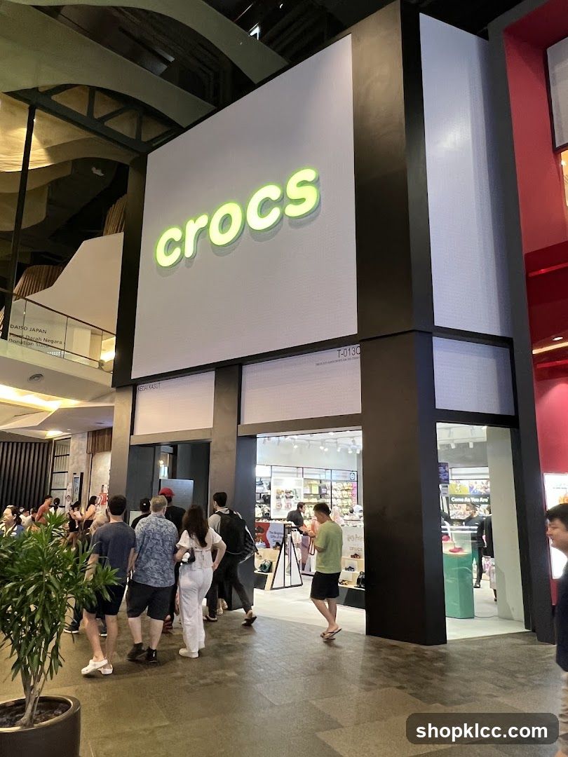 Crocs Storefront