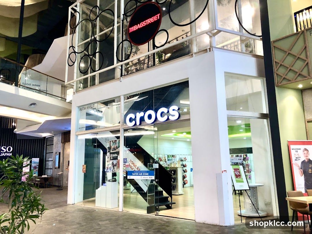 Crocs Storefront