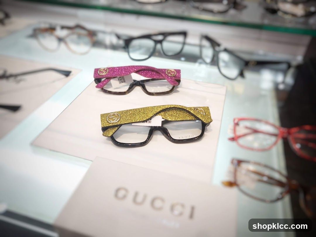 Gucci Eyeglasses Display