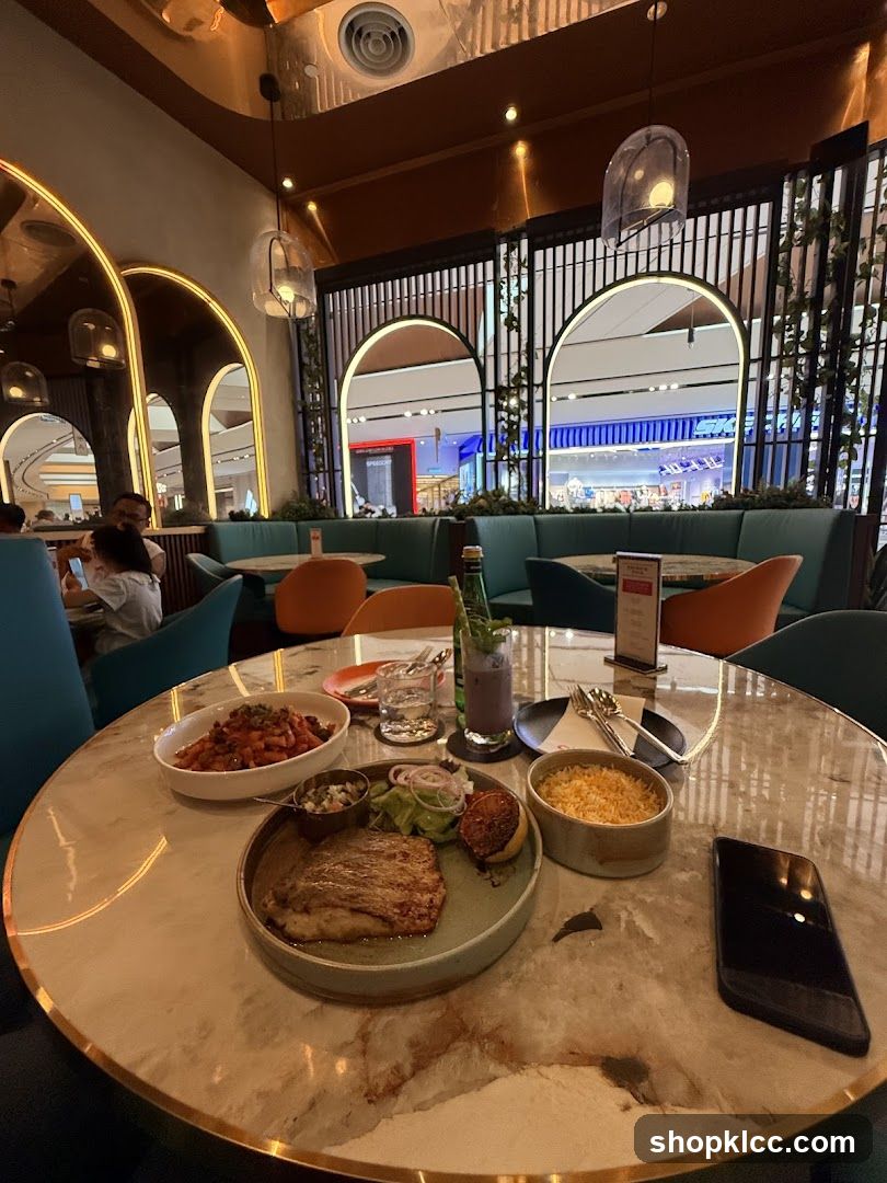 Restaurant Dining Table