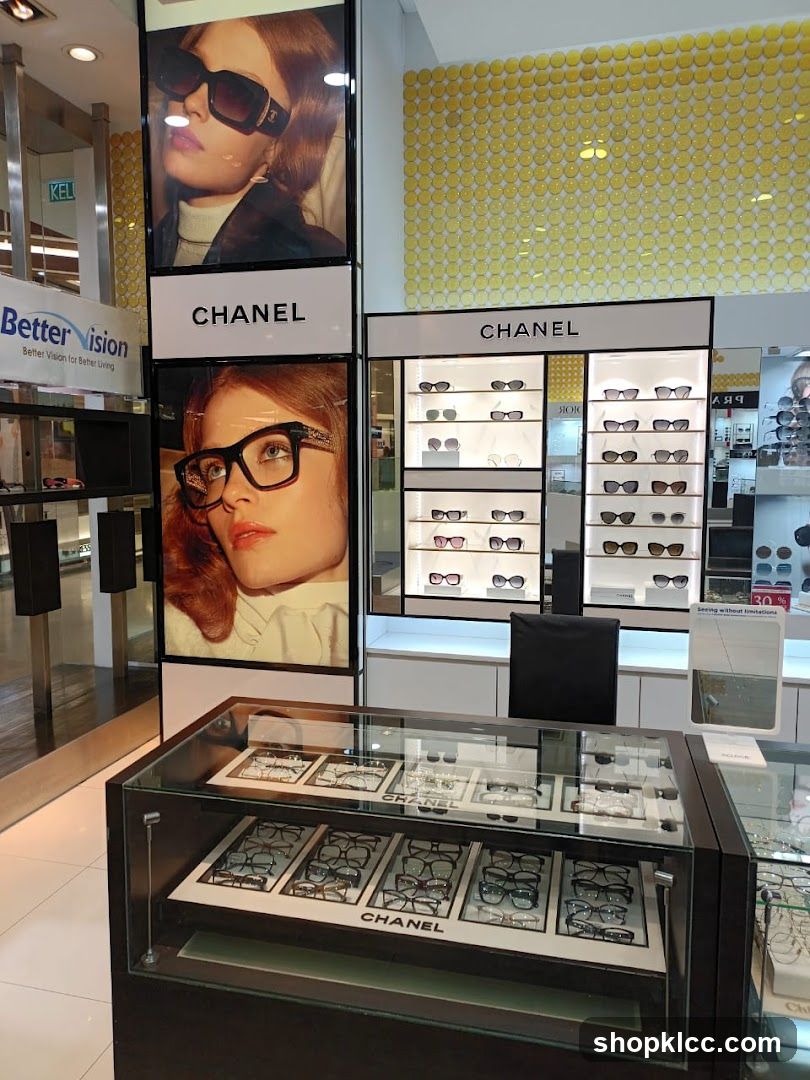 Chanel Eyewear Display