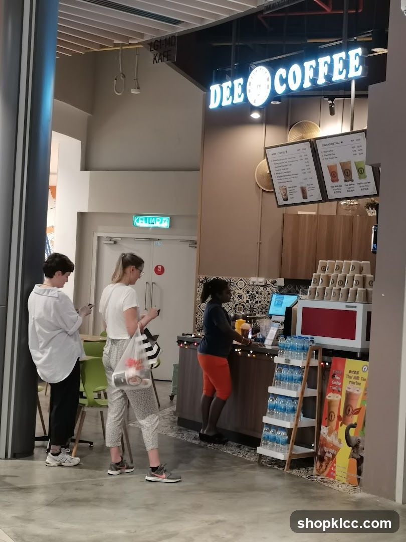 Dee Coffee Interior