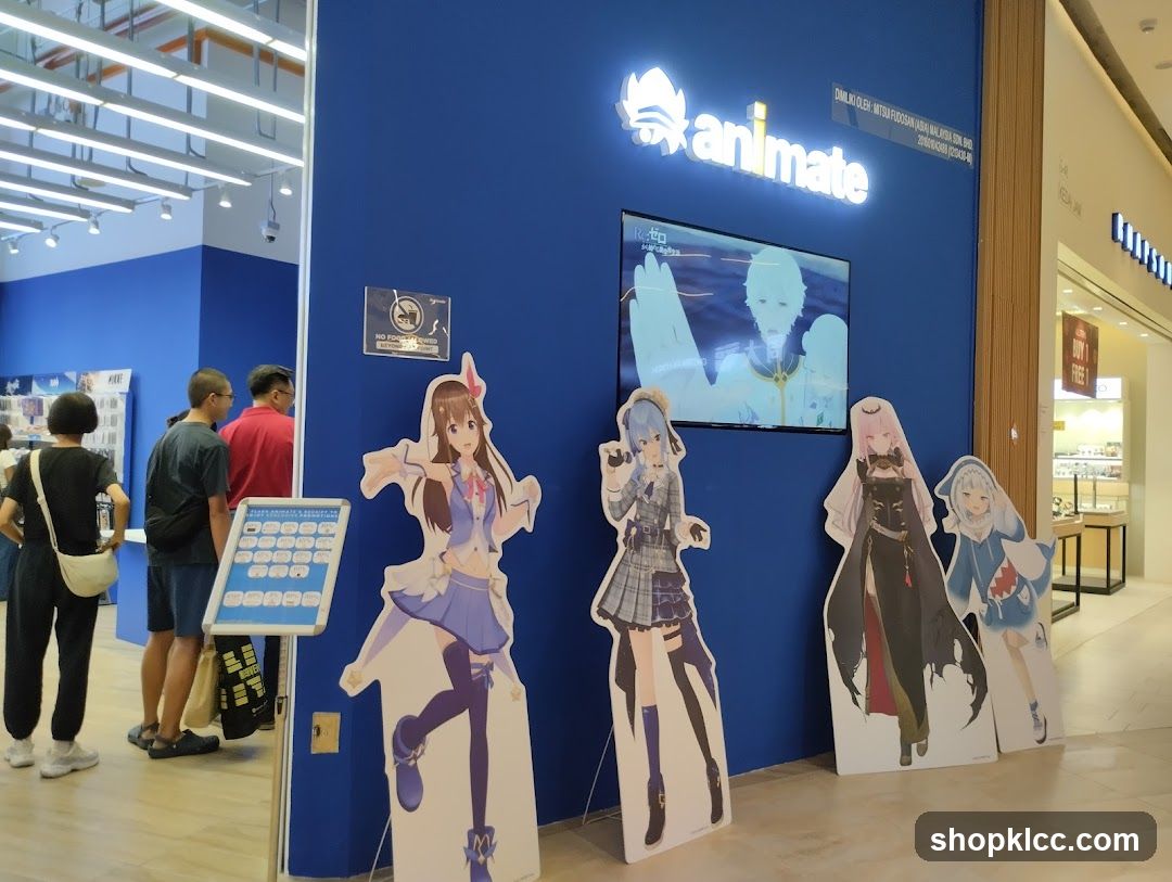 Animate Store Display
