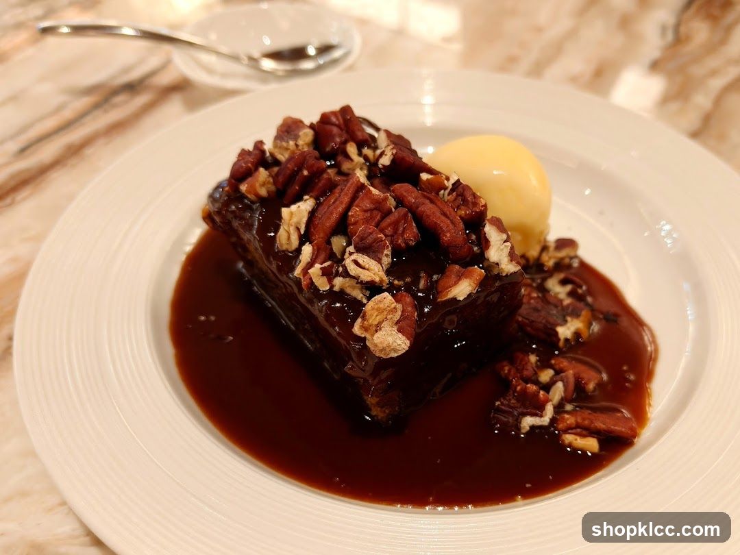 Tucker & Co. Deli Restaurant