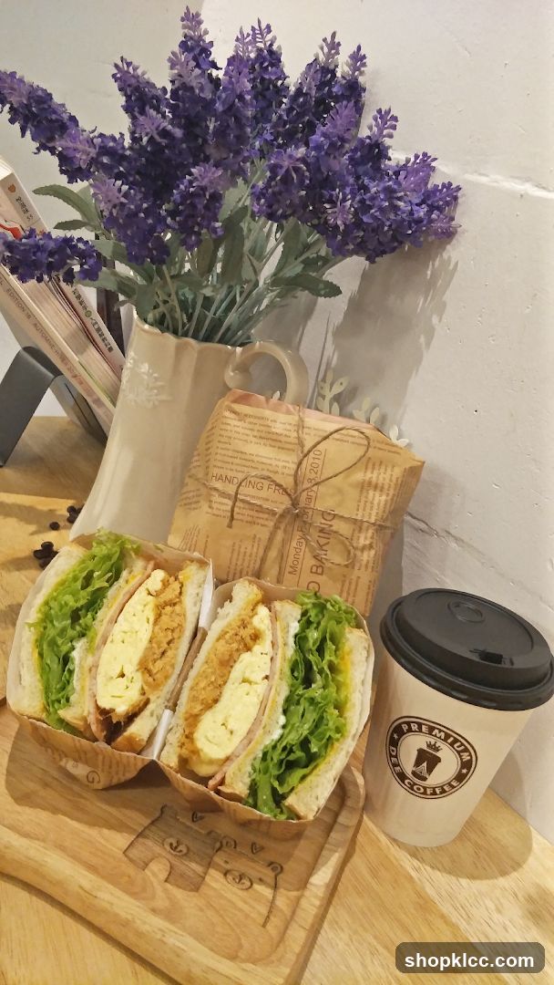 Lunch with Lavender