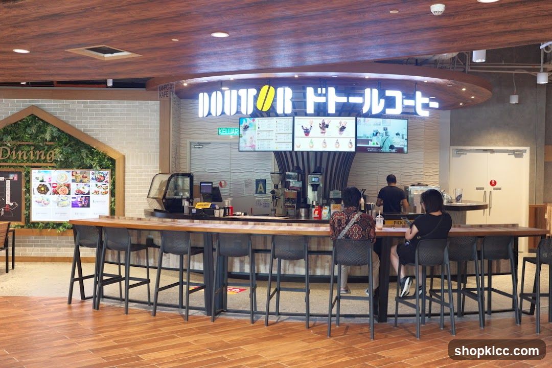 Doutor Coffee Shop Interior