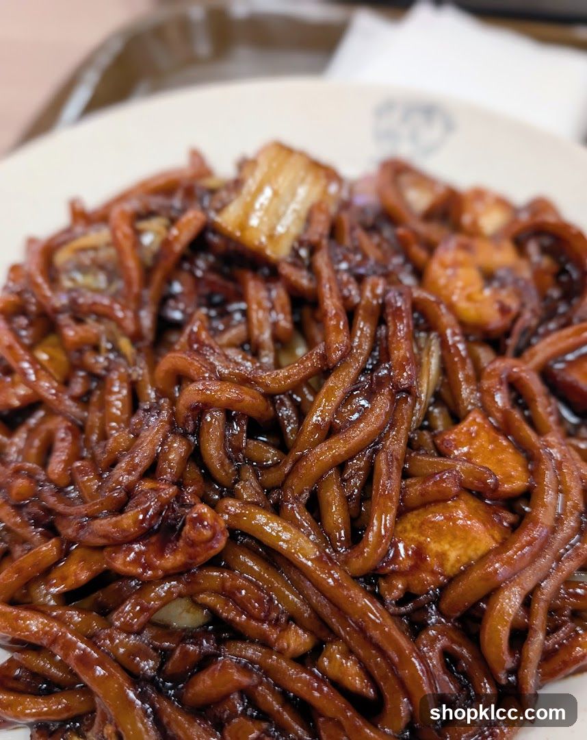 Noodles with Shrimp and Pork