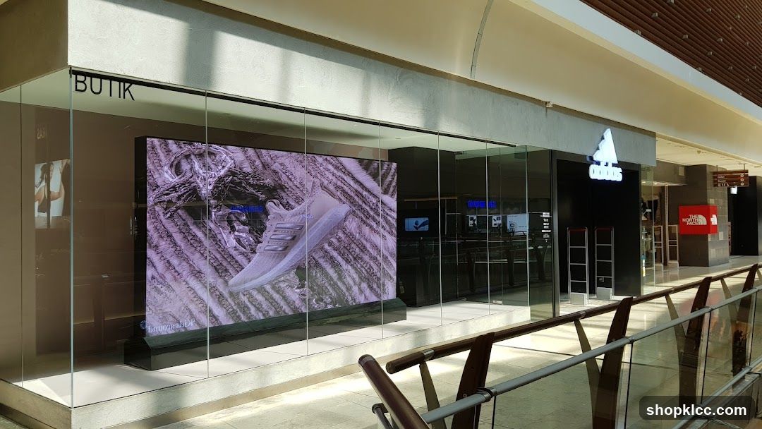 Adidas Storefront