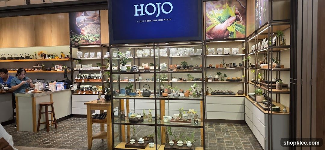 HOJO Tea Shop Interior