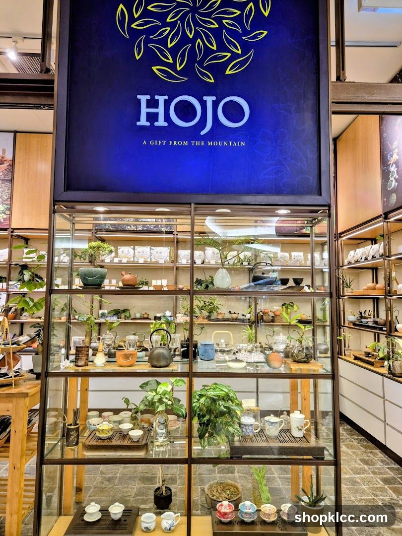HOJO Tea Shop Display