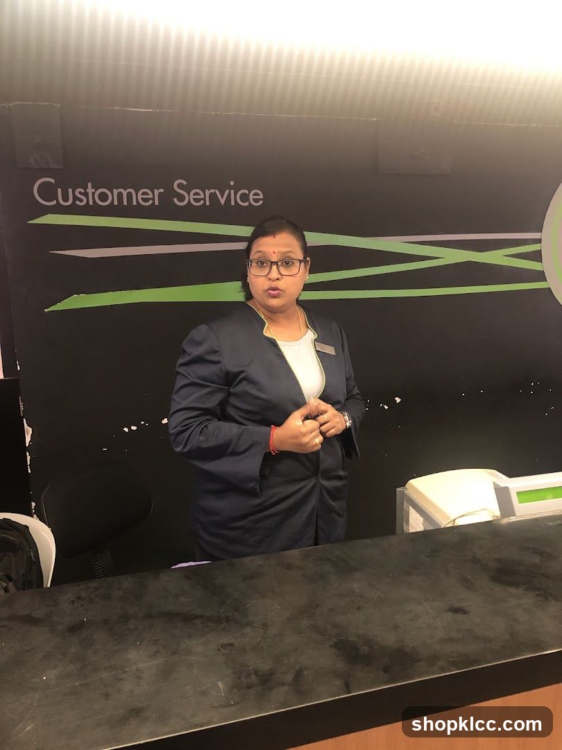 Customer Service Desk