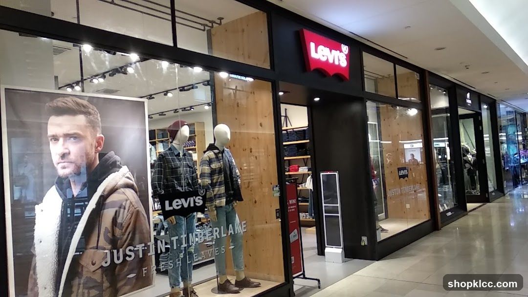Levi's