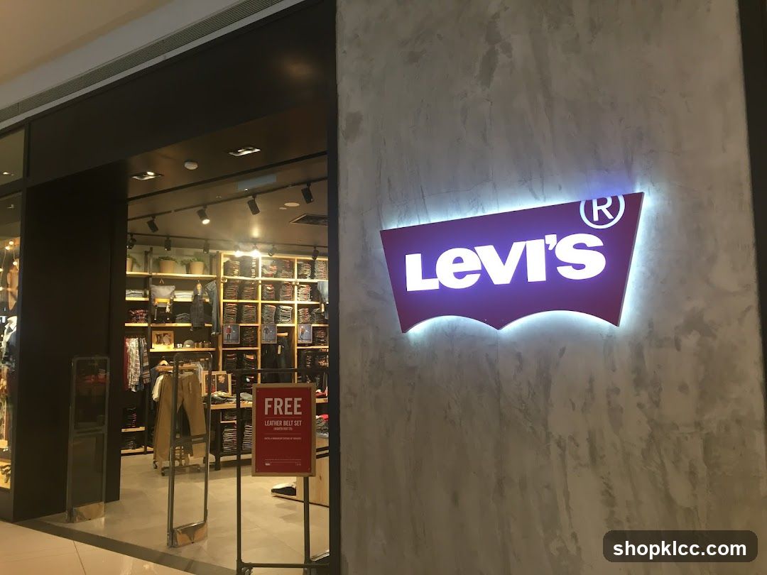 Levi's