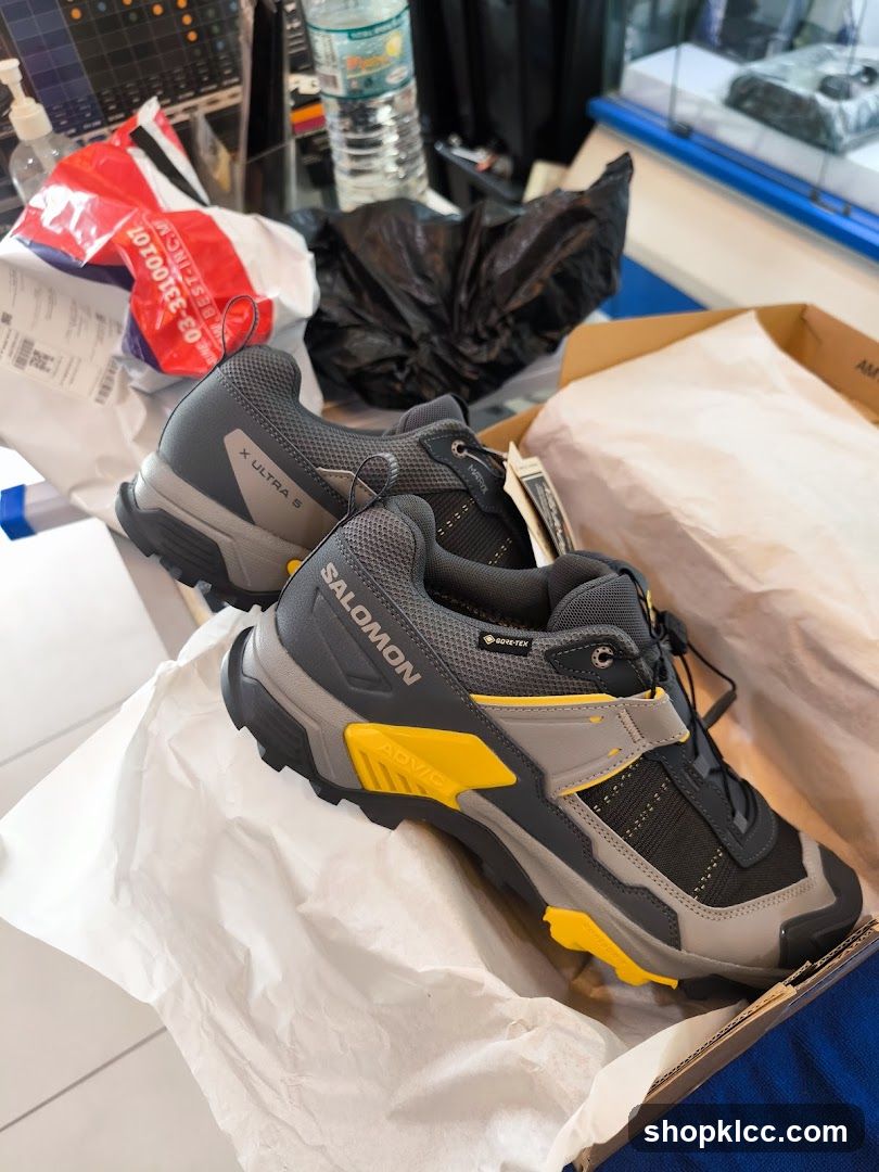 Salomon Hiking Shoes