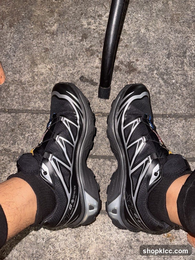 Black Salomon XT6 Gore-Tex Shoes