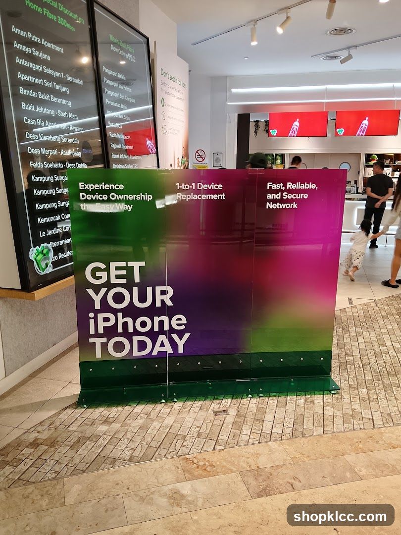 iPhone Promotion Display