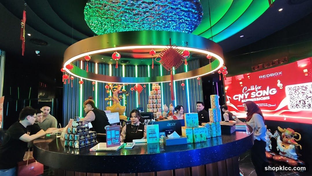 Karaoke Bar Counter