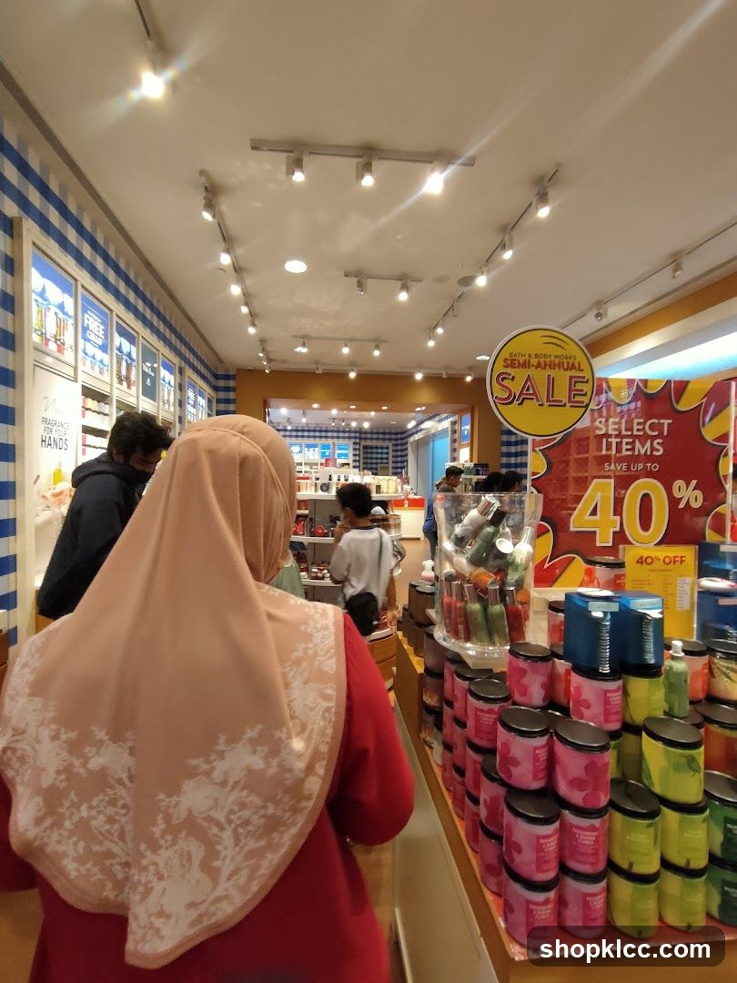 Bath & Body Works Sale