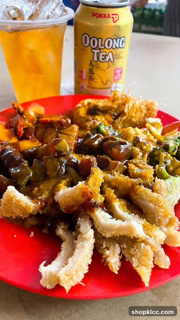 Fried Food Platter with Oolong Tea